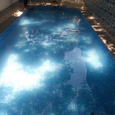 Strand Resort Lonavala Exteriör bild