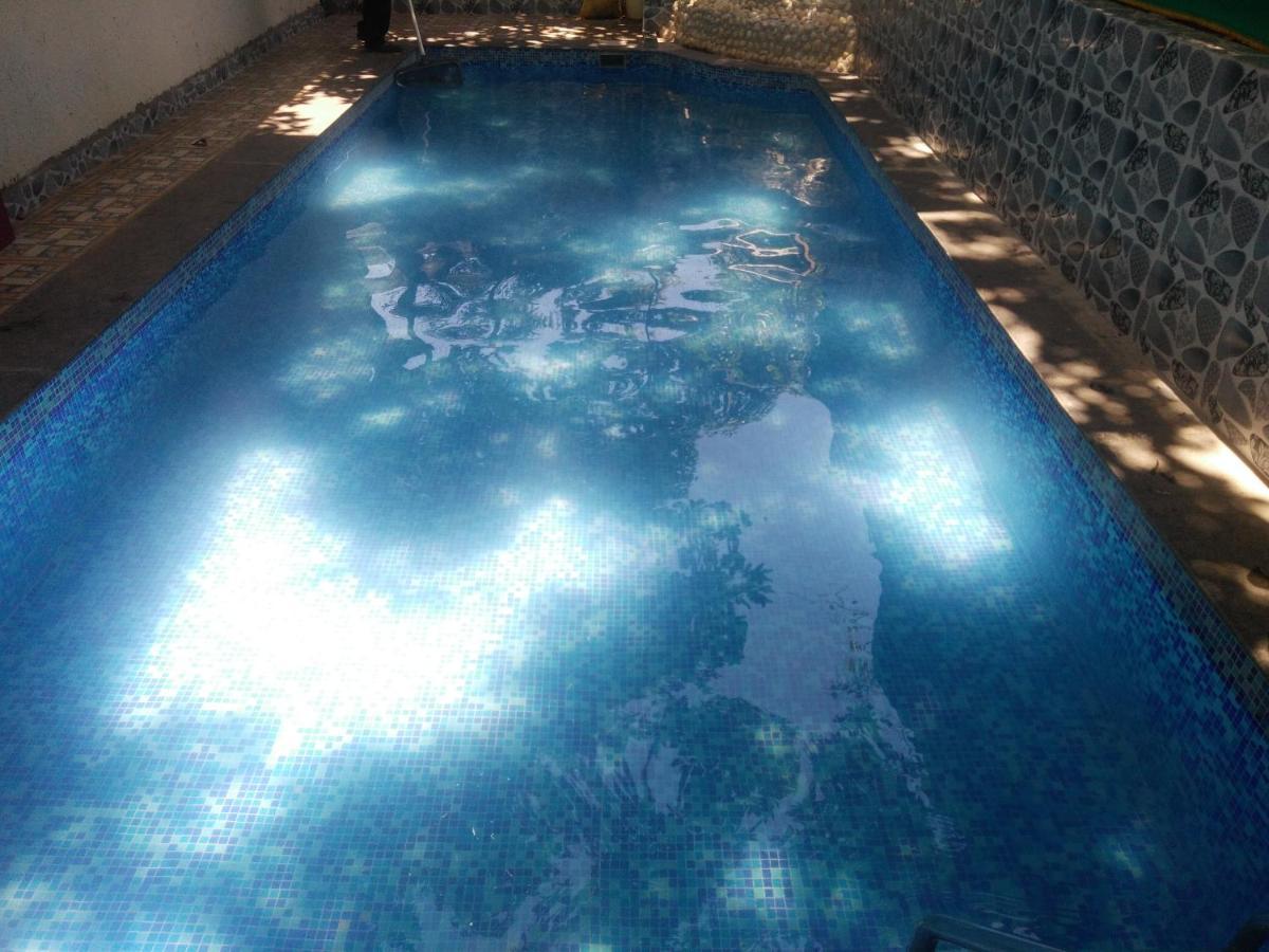 Strand Resort Lonavala Exteriör bild